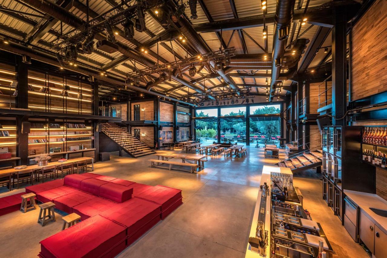 Warehouse By The Stay (Adults Only) Алакати Екстериор снимка